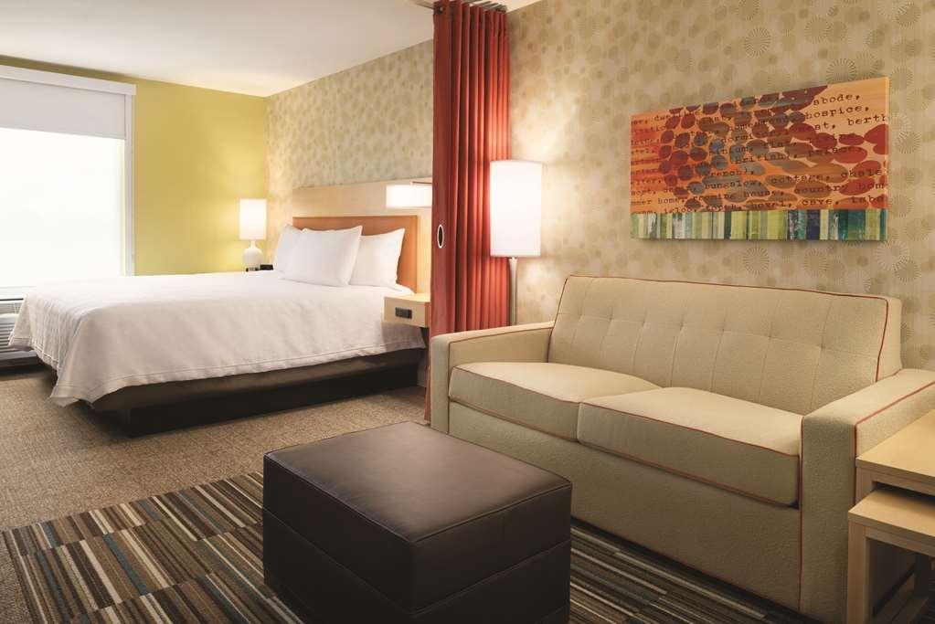 Home2 Suites By Hilton Iowa City Coralville Habitación foto